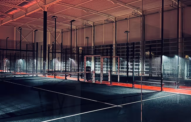 Fit-Out Padel Club banner